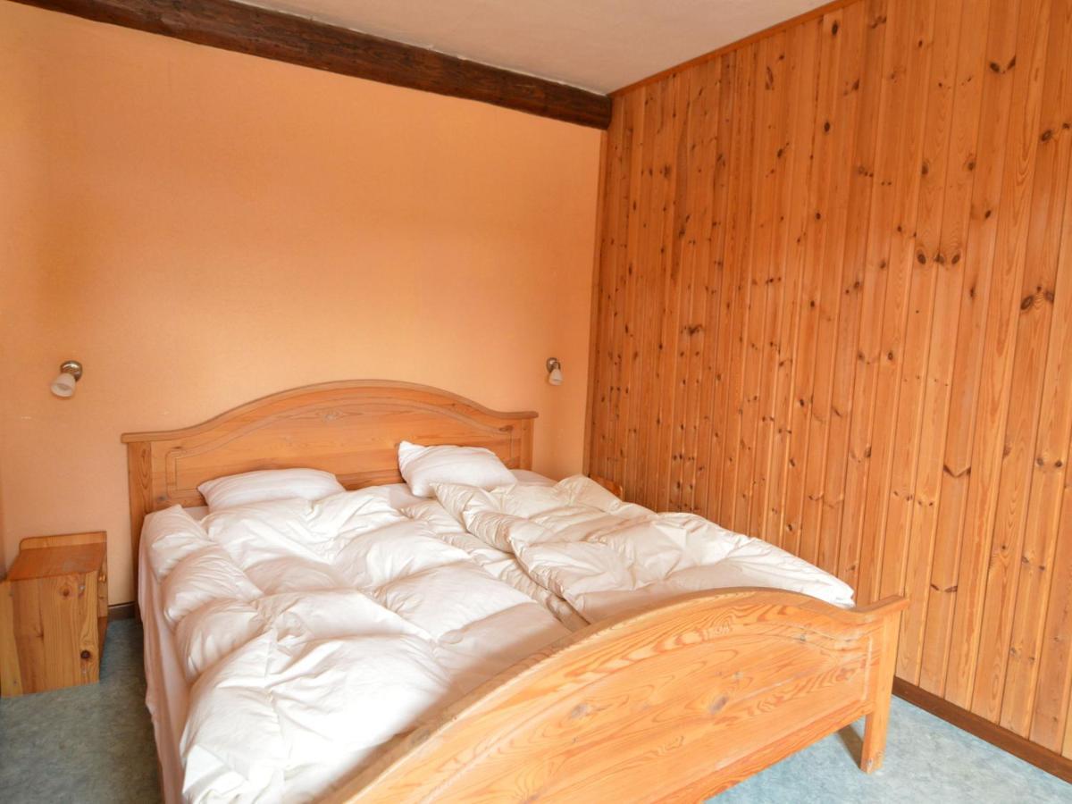 Spacious Holiday Home In Teuven With Garden Eksteriør bilde
